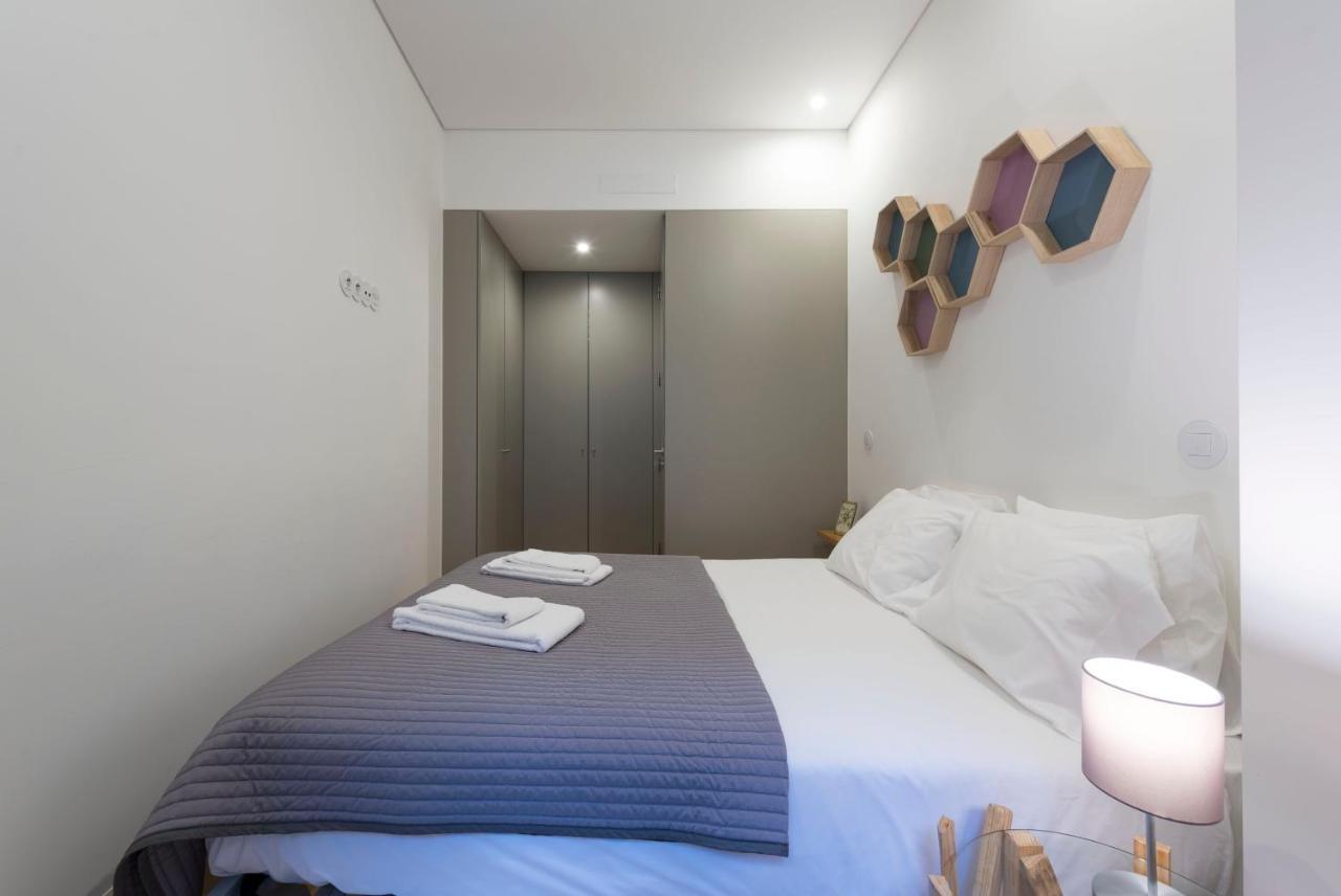 Lovelystay - Stylish Central Apartment By Bolhao Market Porto Buitenkant foto