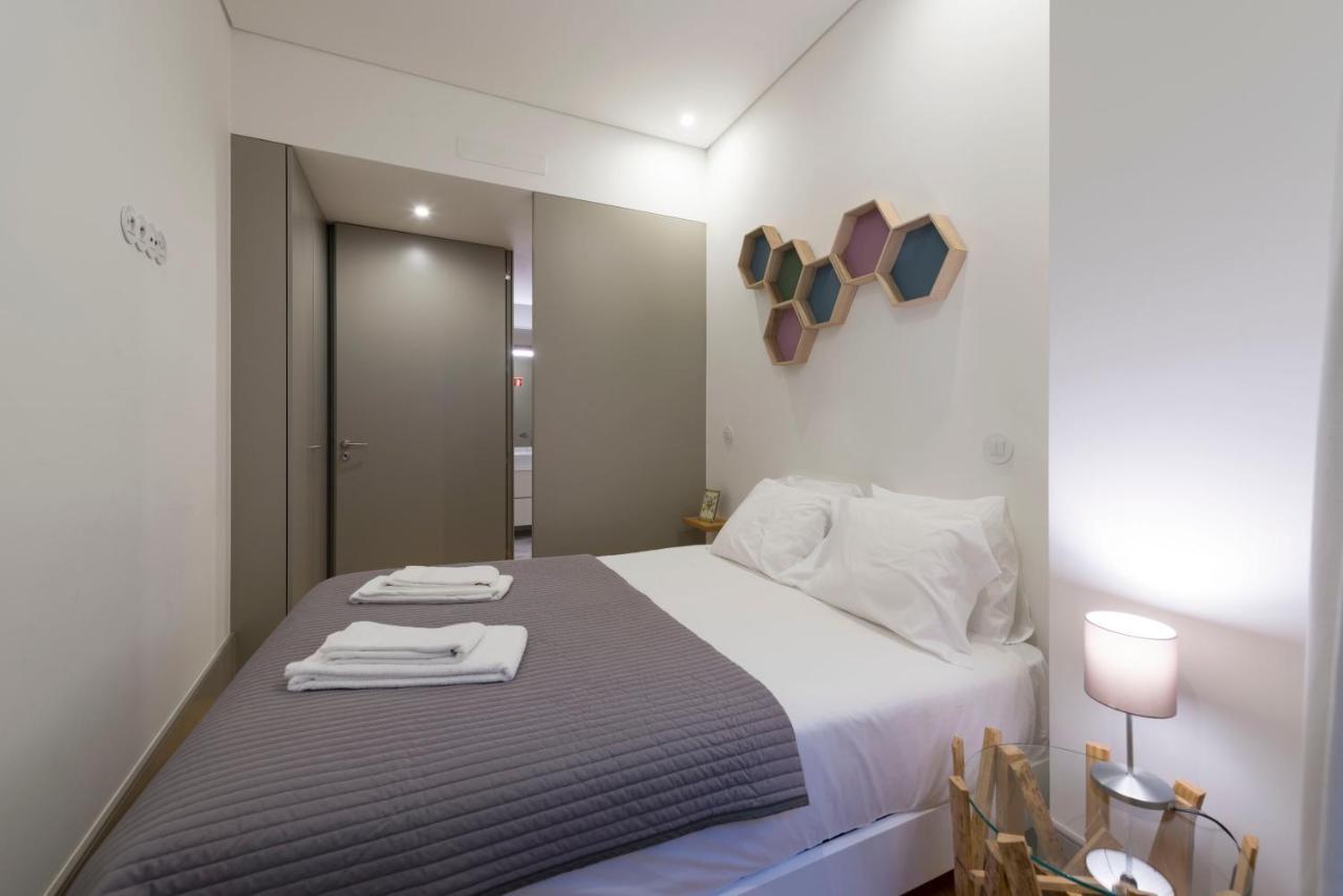 Lovelystay - Stylish Central Apartment By Bolhao Market Porto Buitenkant foto