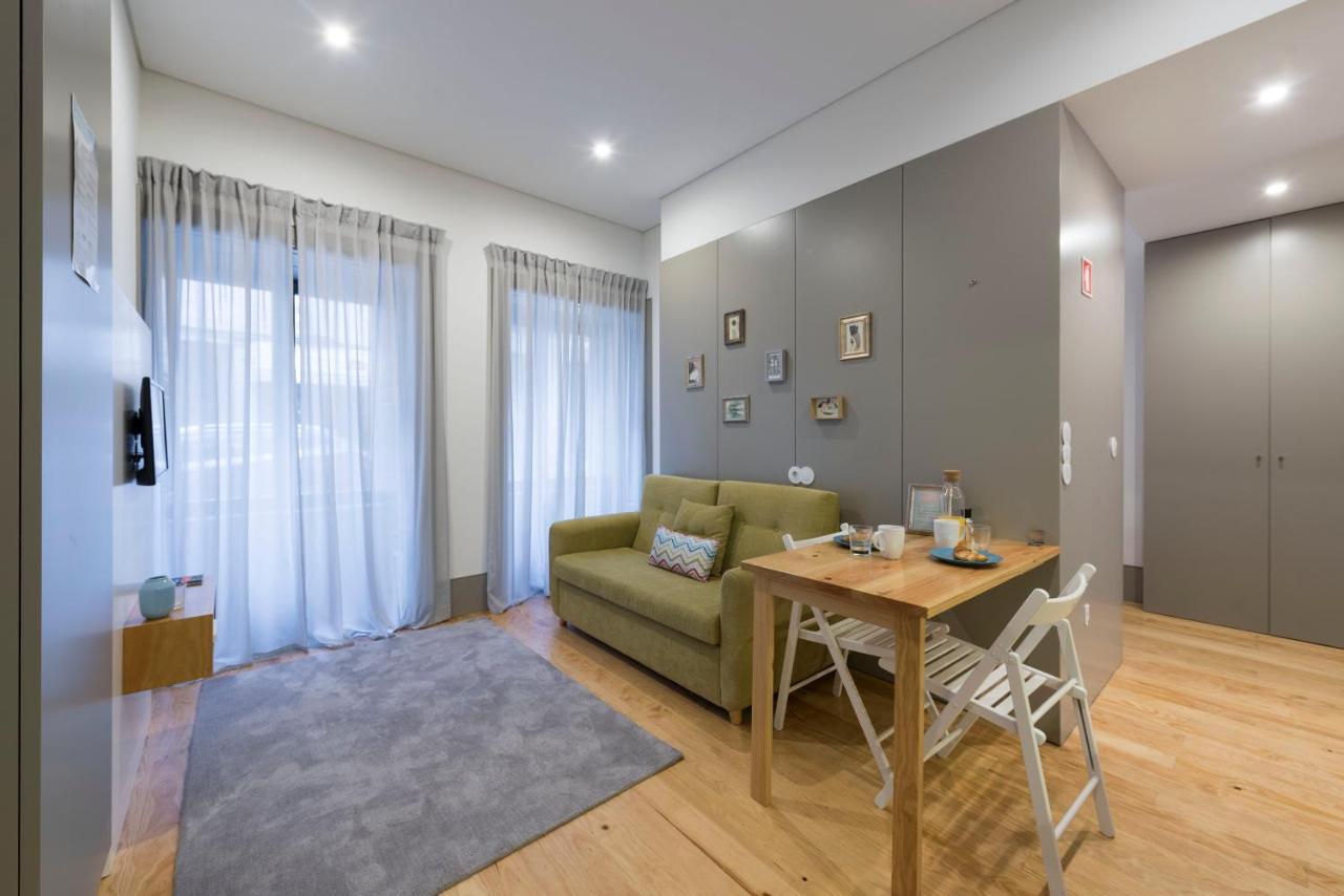 Lovelystay - Stylish Central Apartment By Bolhao Market Porto Buitenkant foto